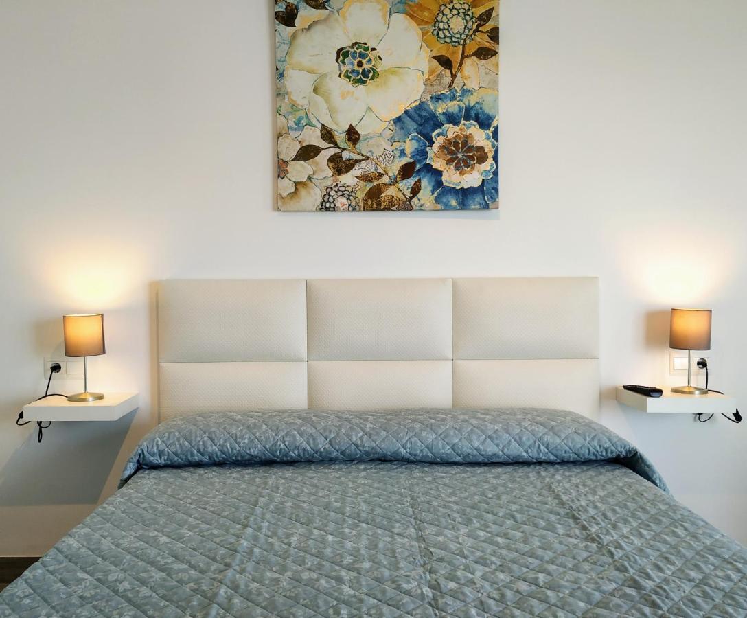 Torresol 402 Daire Nerja Dış mekan fotoğraf